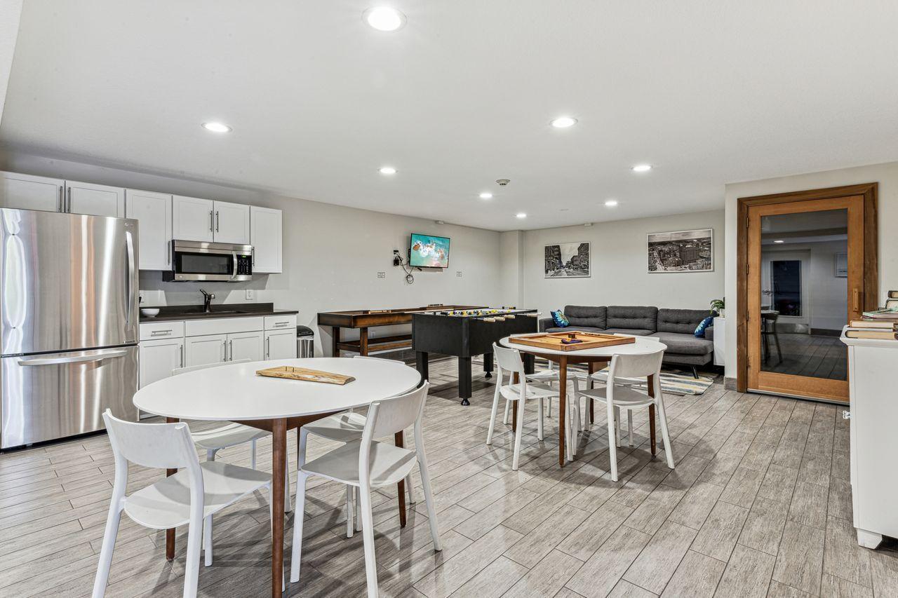 4820 Park Commons Drive Unit: 124