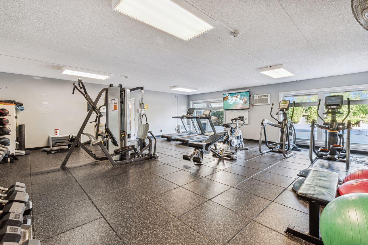 4820 Park Commons Drive Unit: 124