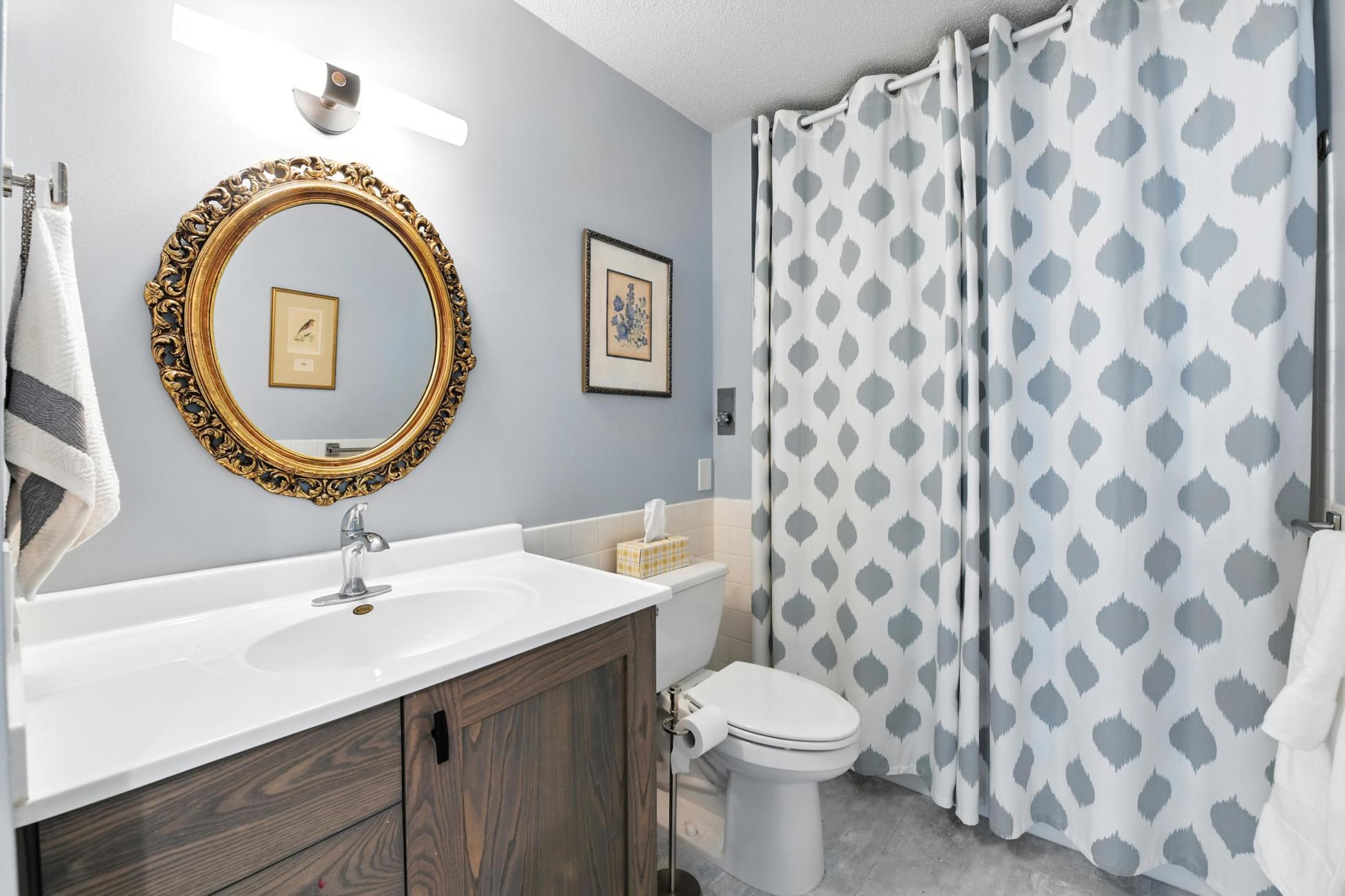 6615 Lake Shore Drive S Unit: 317