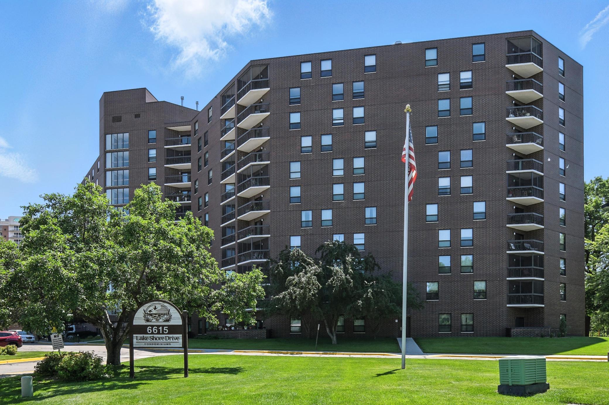 6615 Lake Shore Drive S Unit: 317