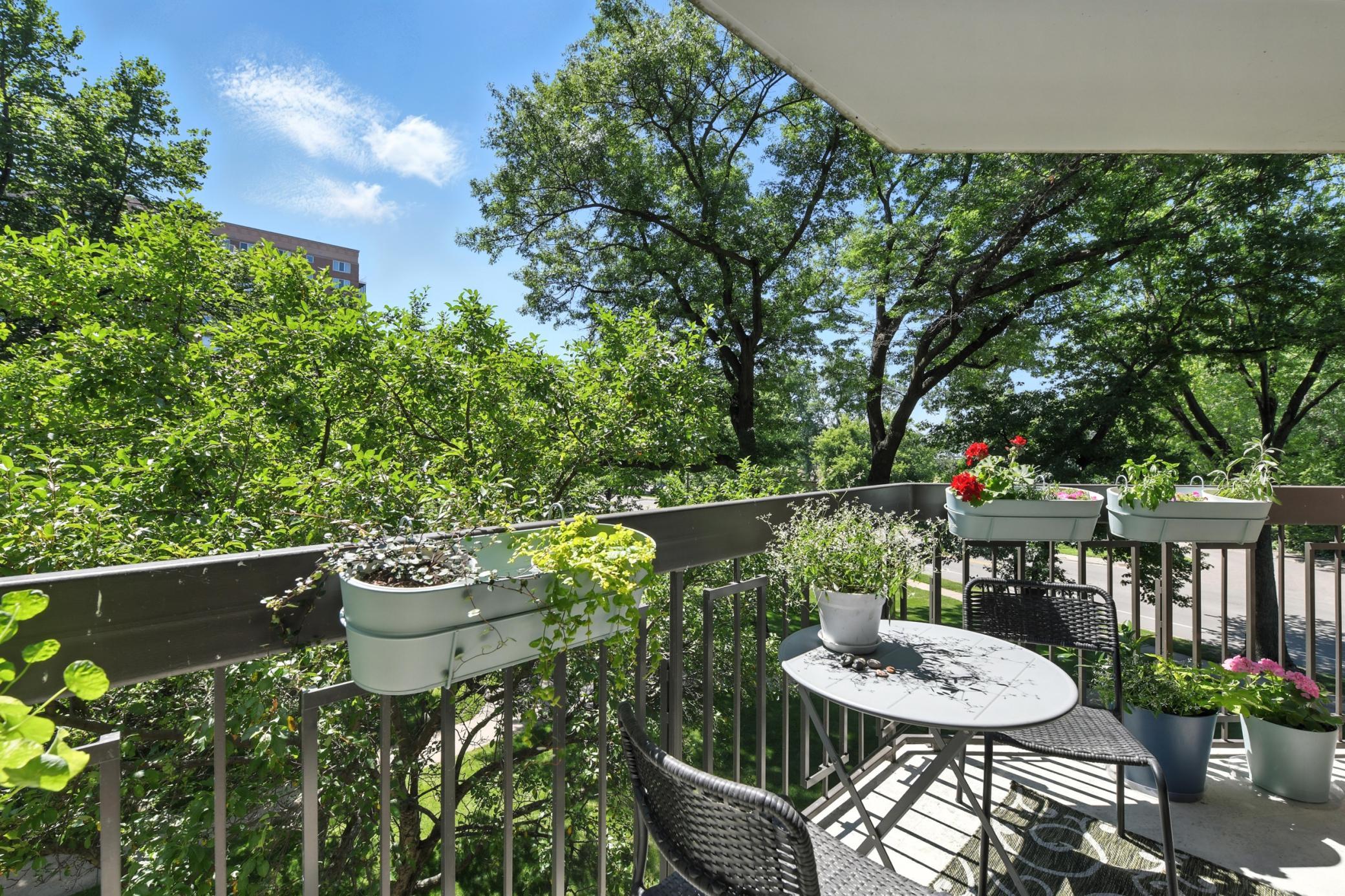 6615 Lake Shore Drive S Unit: 317