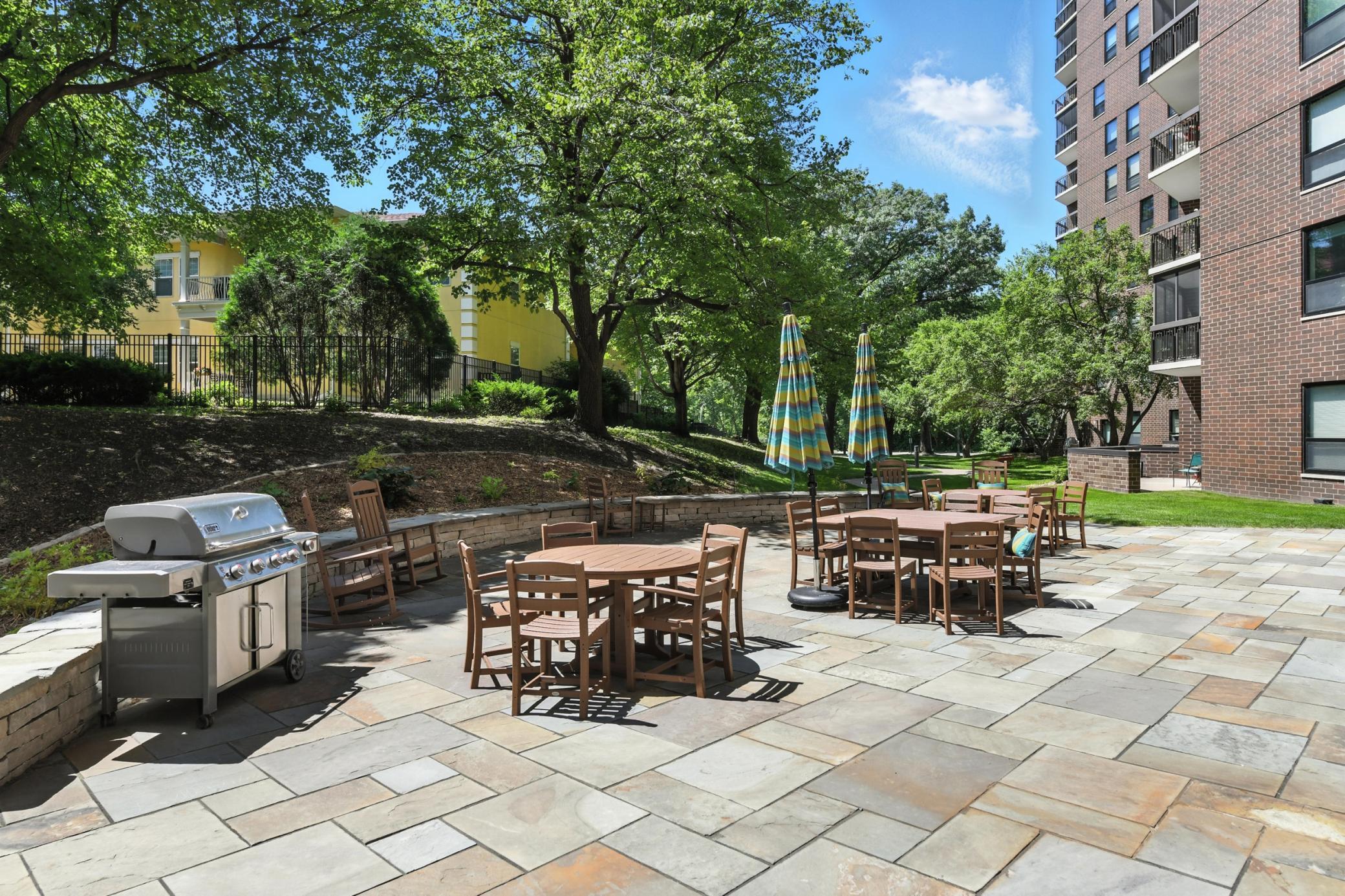 6615 Lake Shore Drive S Unit: 317