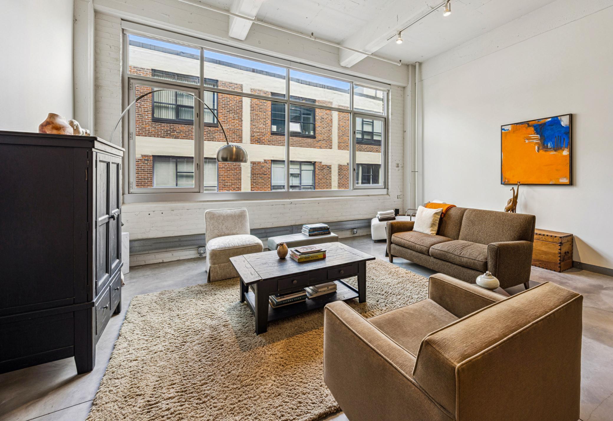 700 Washington Avenue N Unit: 507