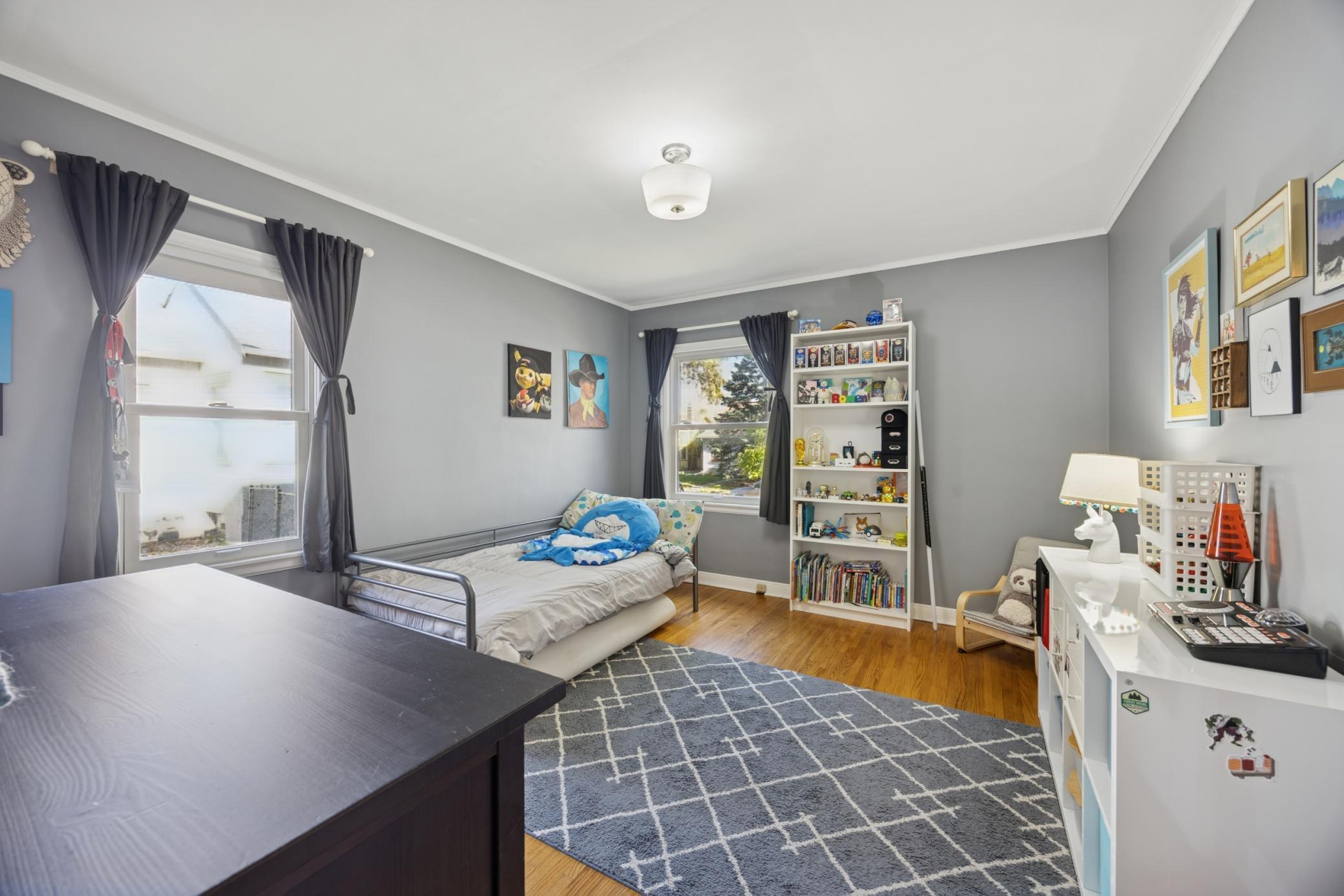 2706 Hayes Street NE