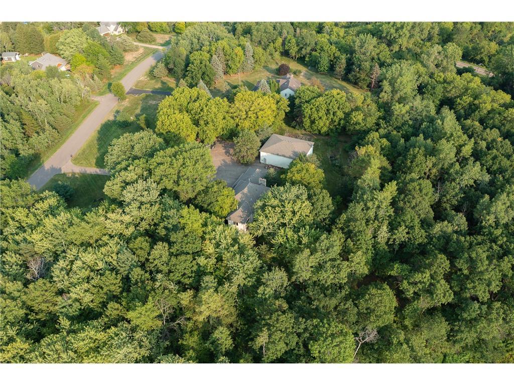 10860 Pawnee Avenue N