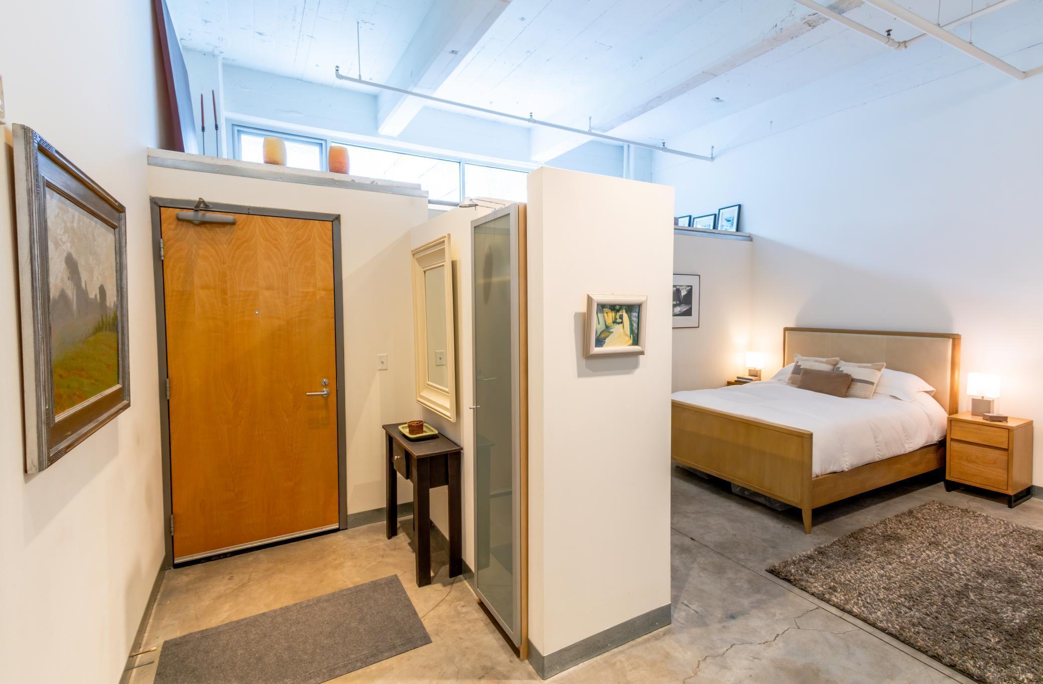 700 Washington Avenue N Unit: 507