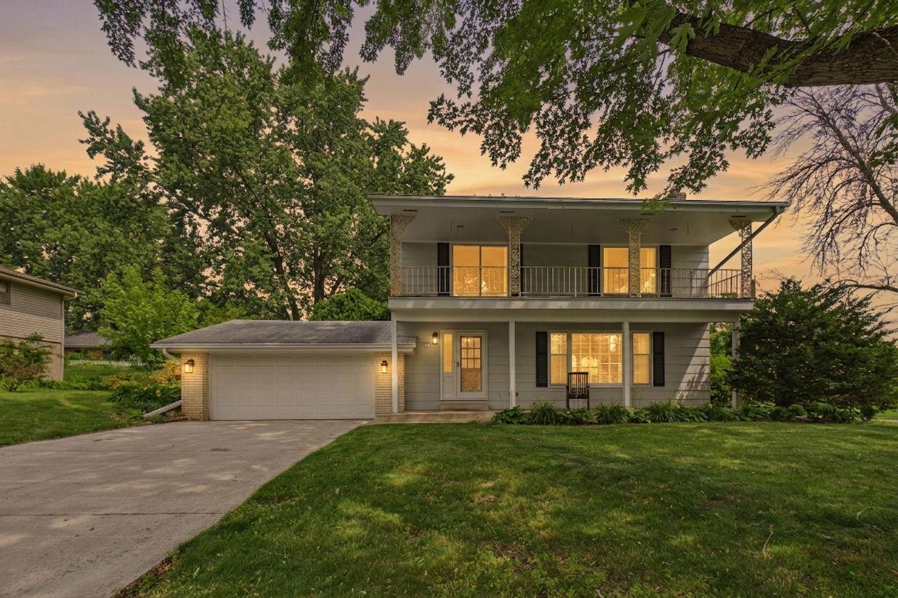 9100 34 1/2 Avenue N