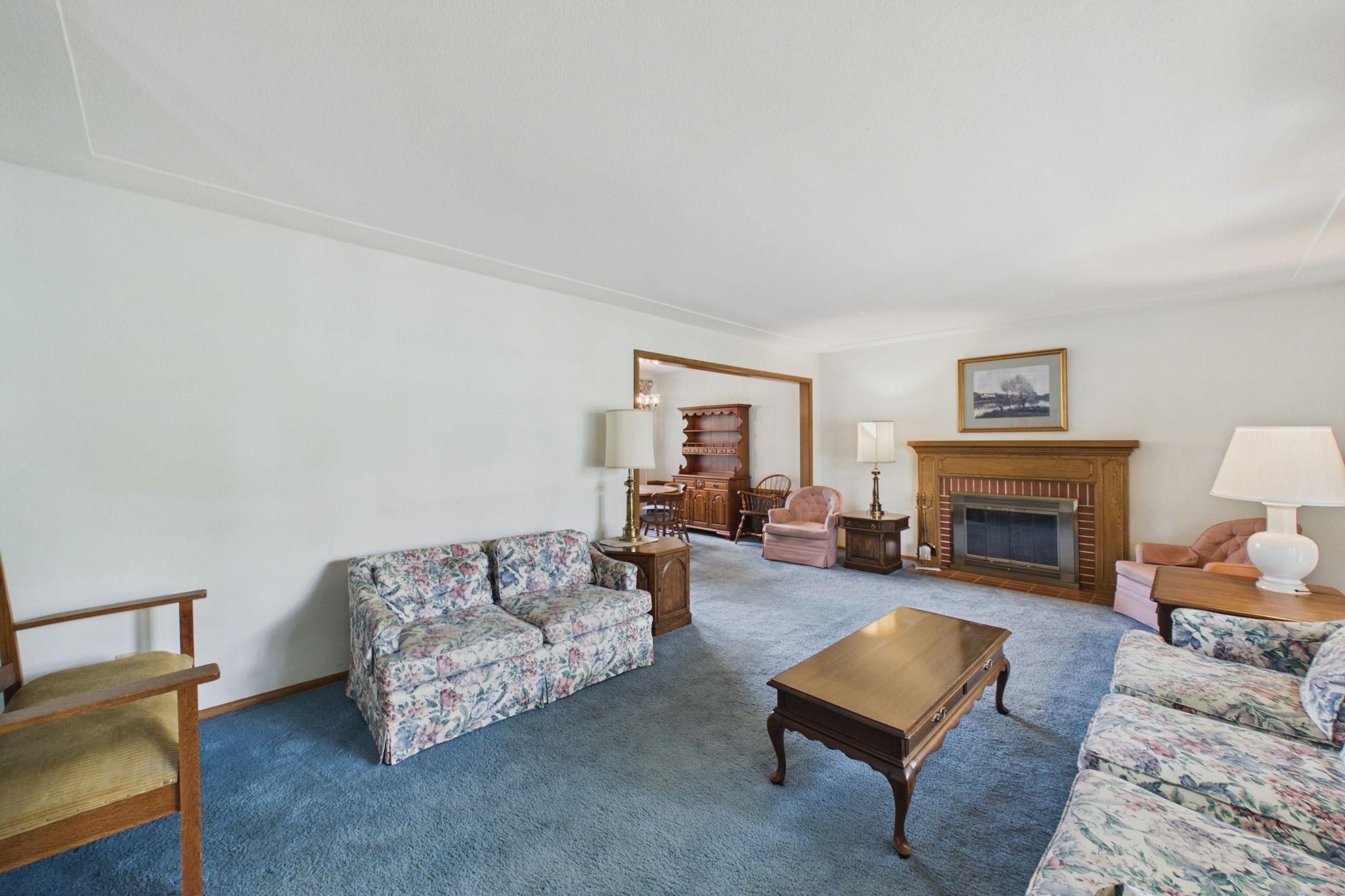 9100 34 1/2 Avenue N