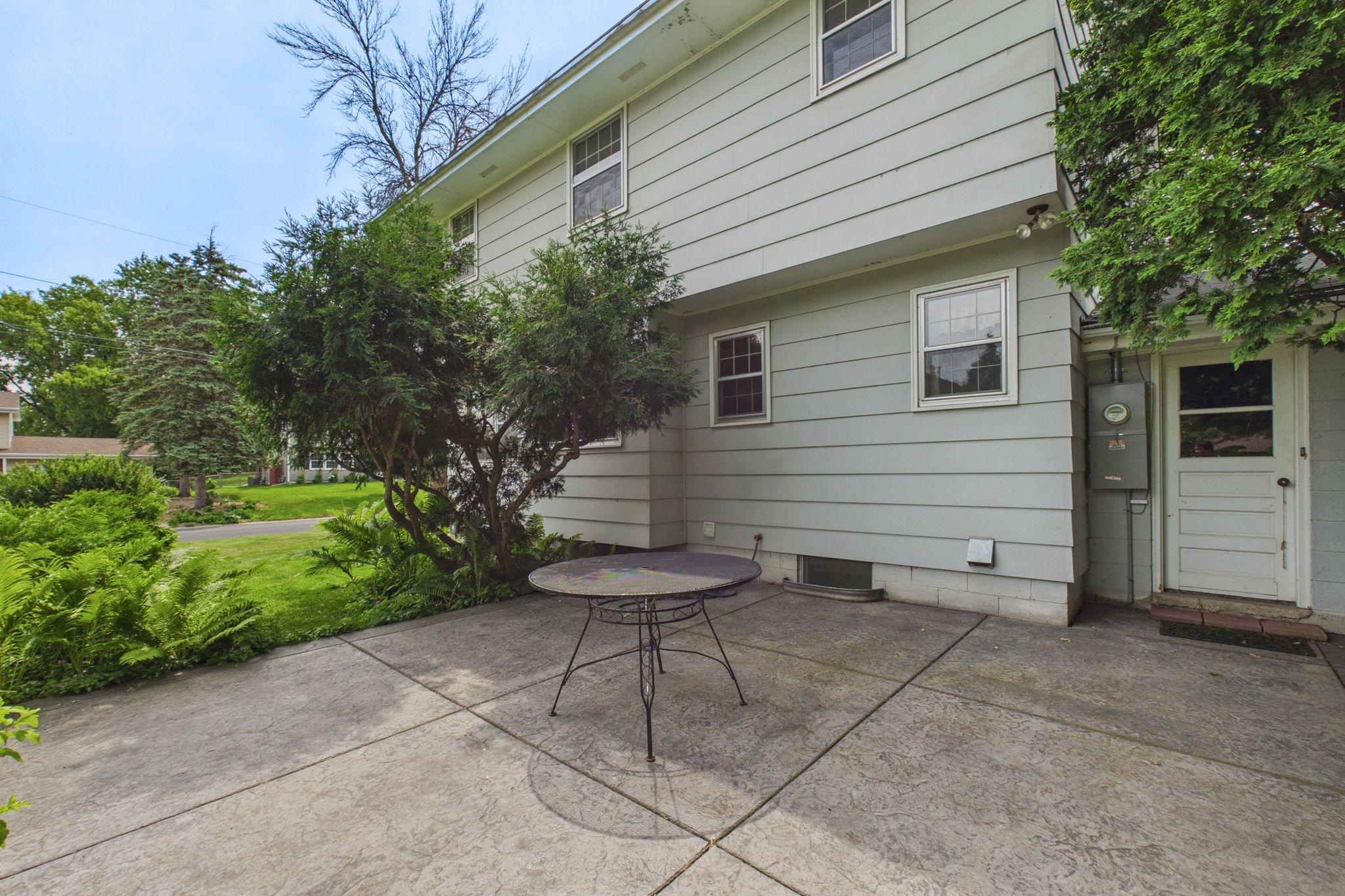 9100 34 1/2 Avenue N