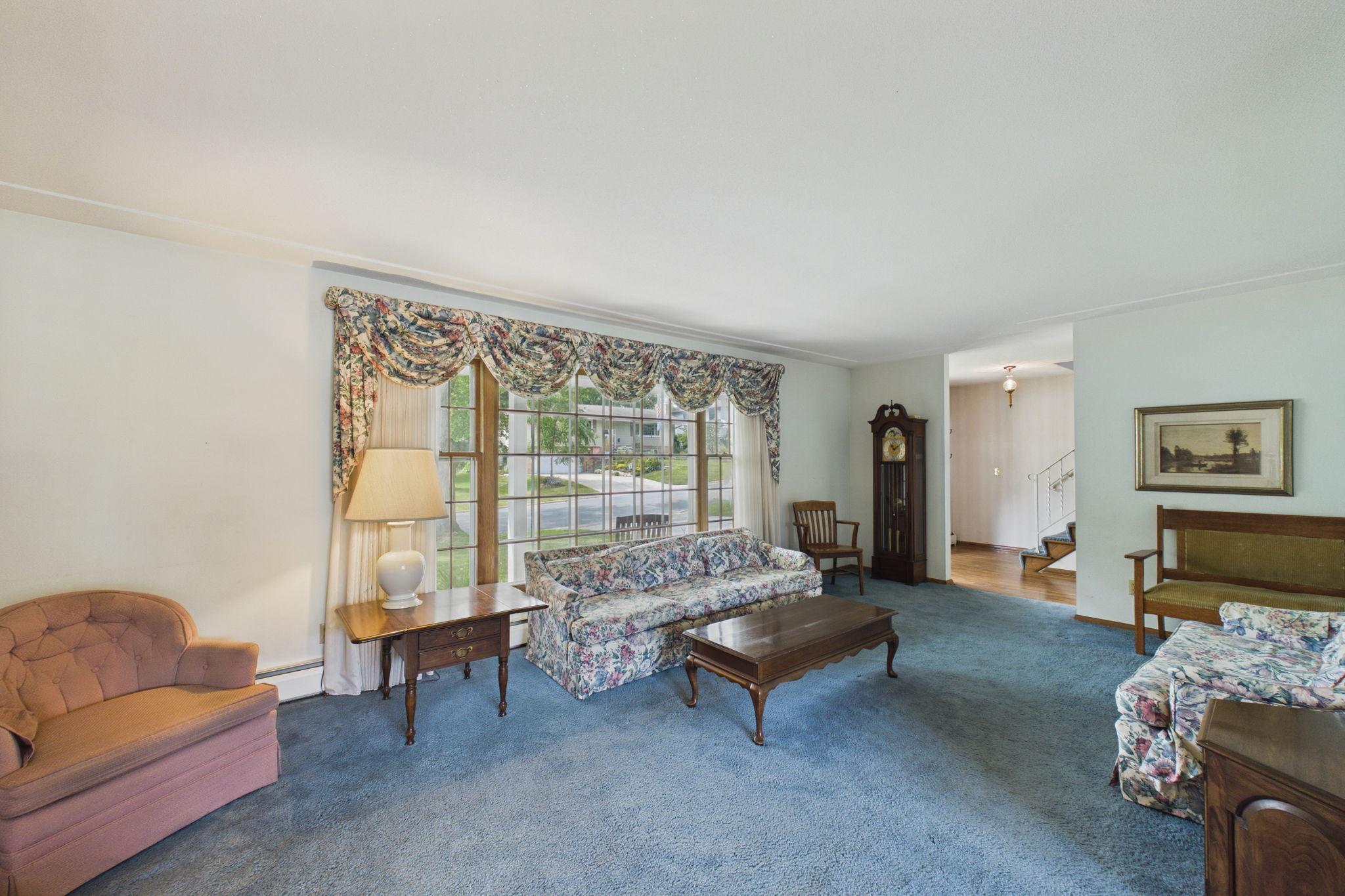 9100 34 1/2 Avenue N
