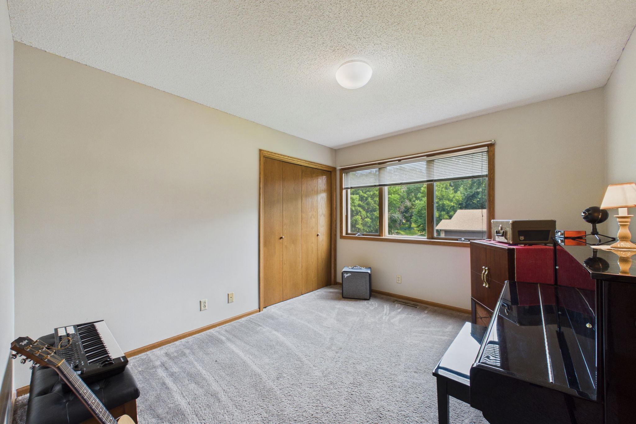 3235 Park Overlook Drive
