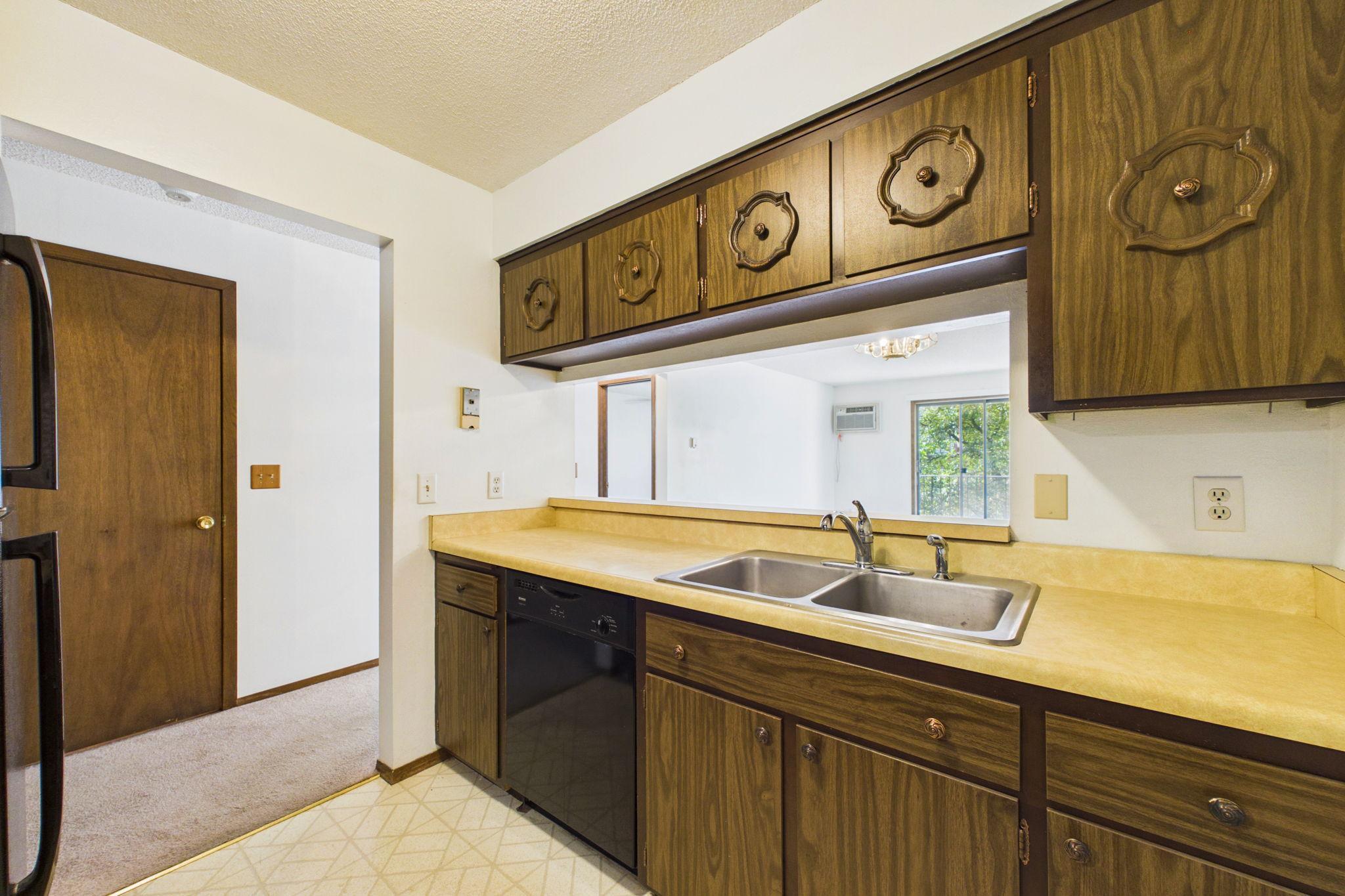 2809 E Minnehaha Parkway Unit: 205