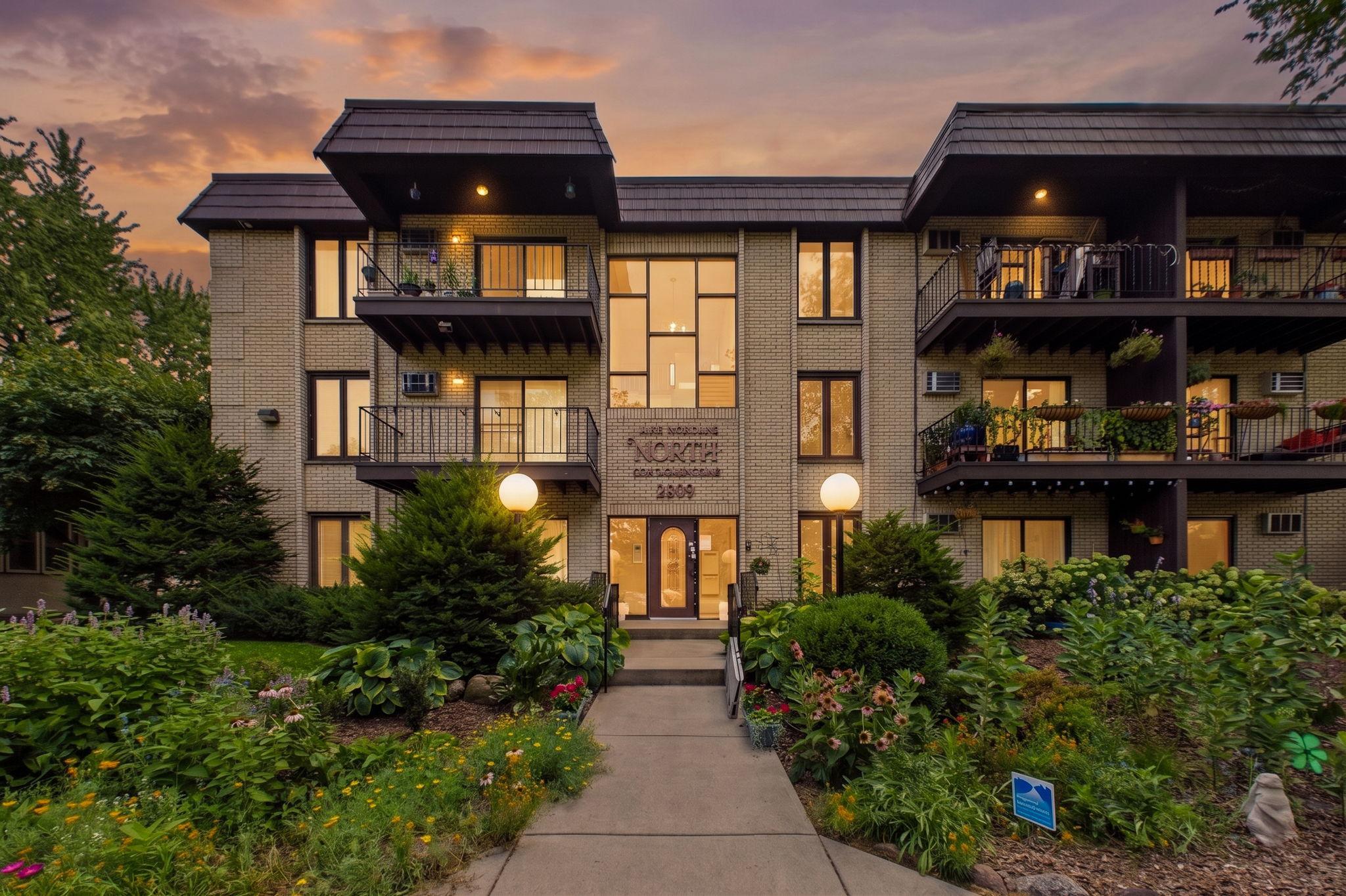2809 E Minnehaha Parkway Unit: 205