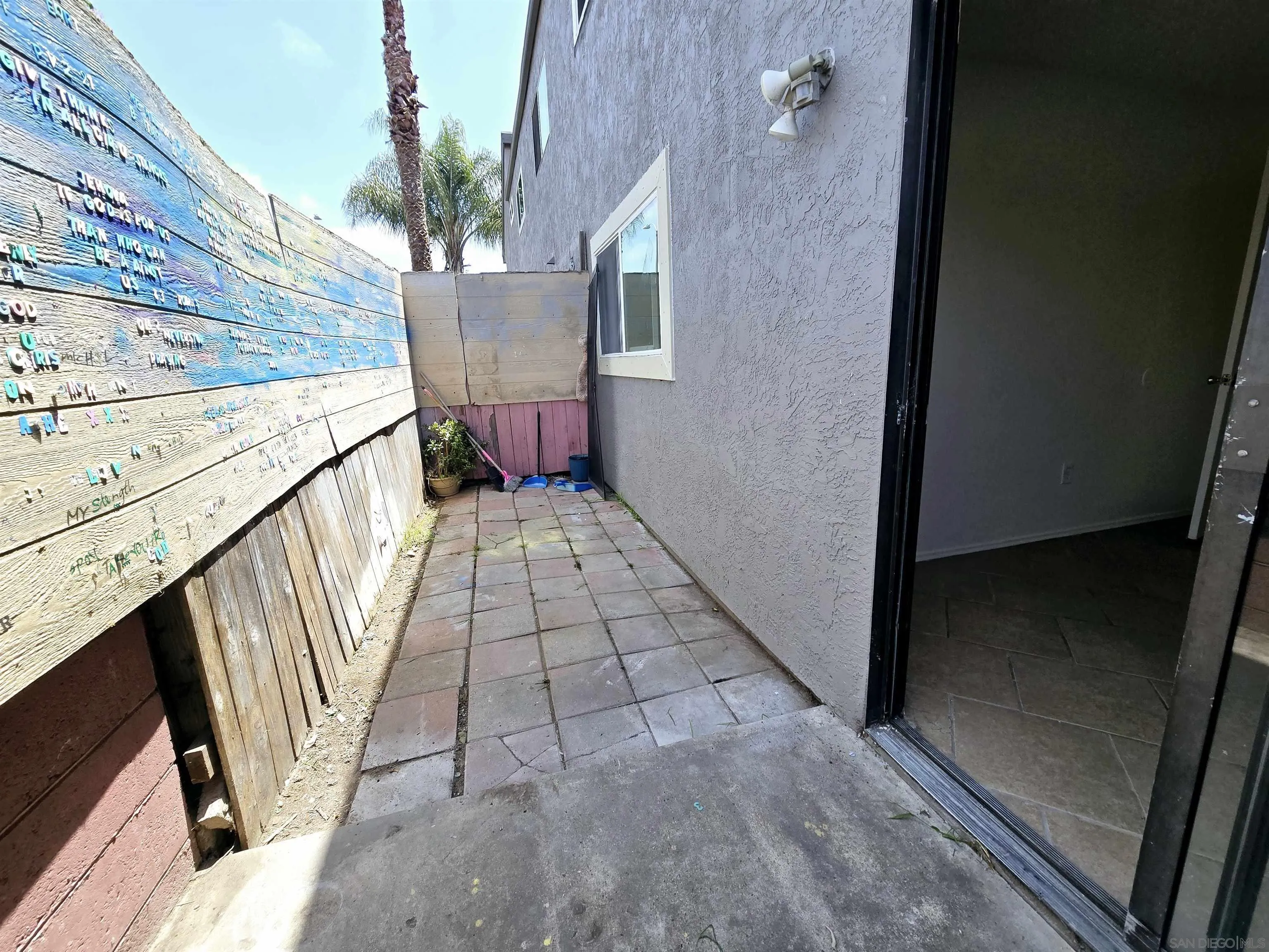 4338 Altadena Ave Unit 102