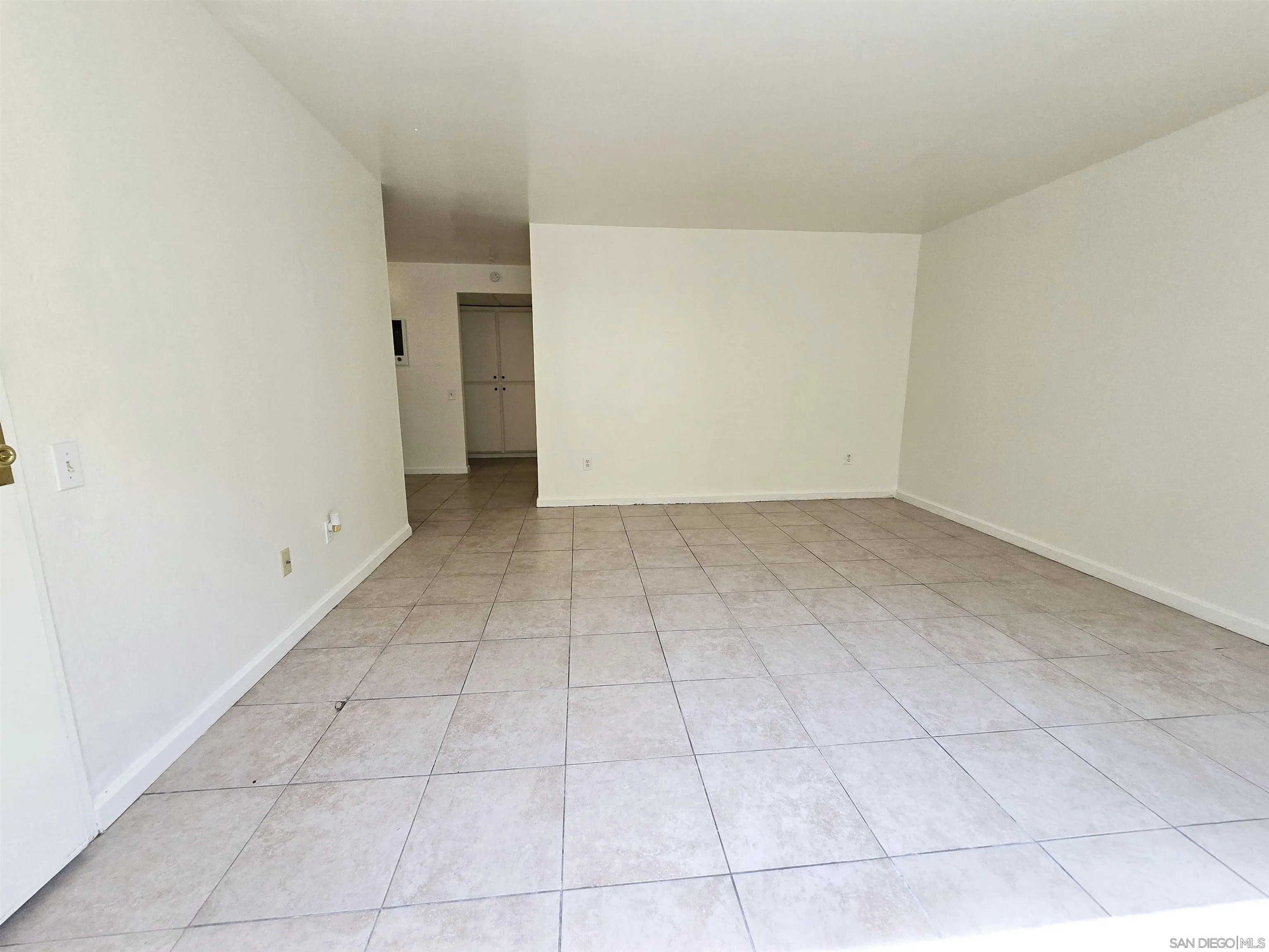 4338 Altadena Ave Unit 102
