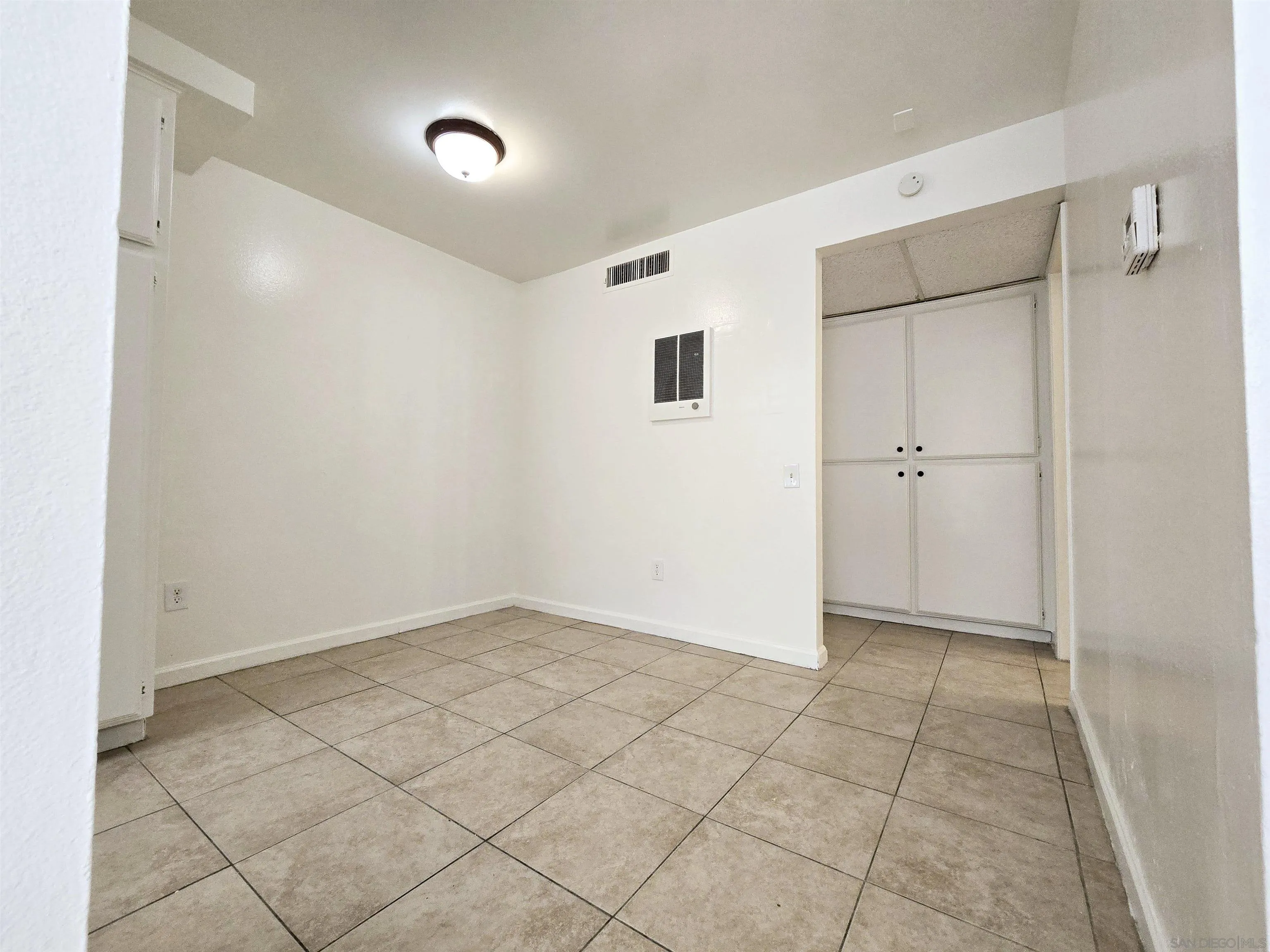 4338 Altadena Ave Unit 102