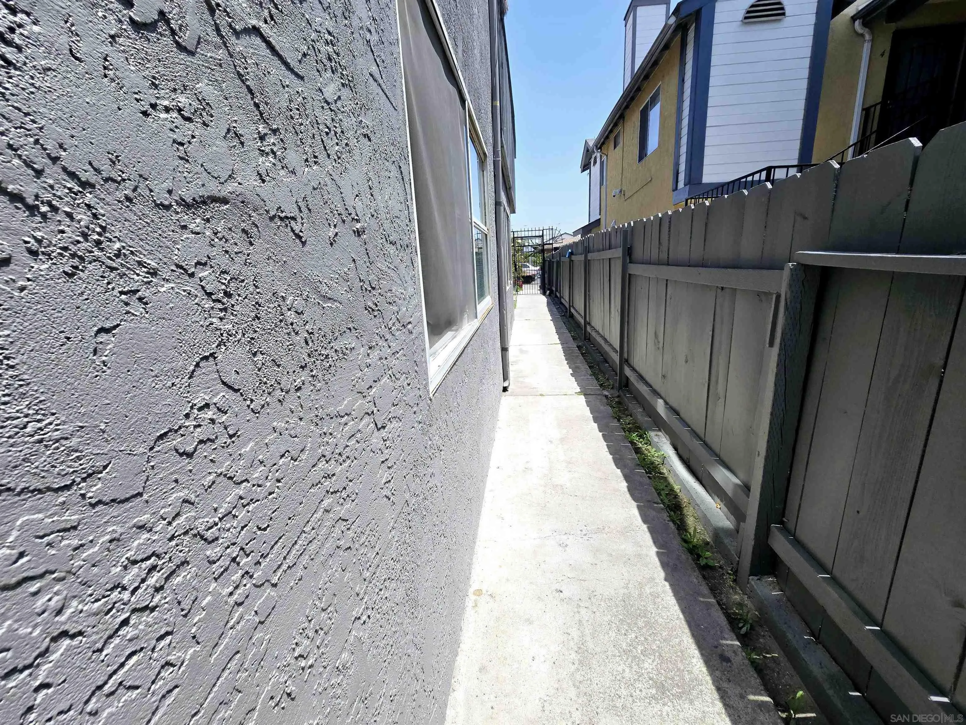 4338 Altadena Ave Unit 102