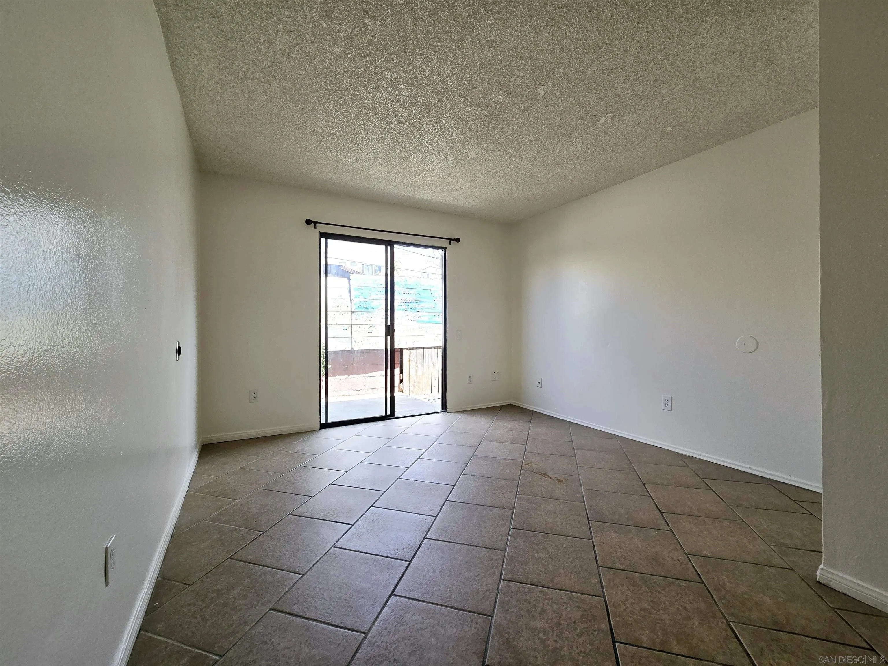 4338 Altadena Ave Unit 102