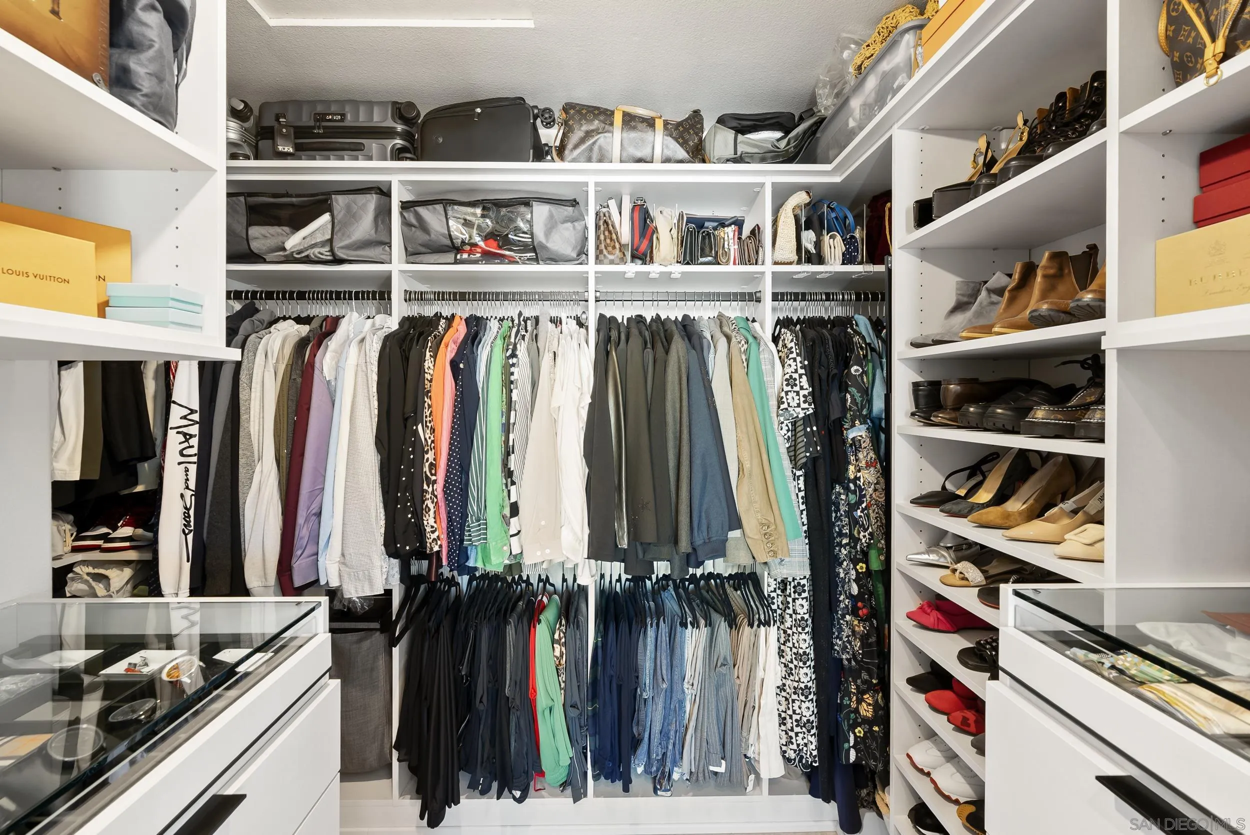 10935 Caminito Arboles