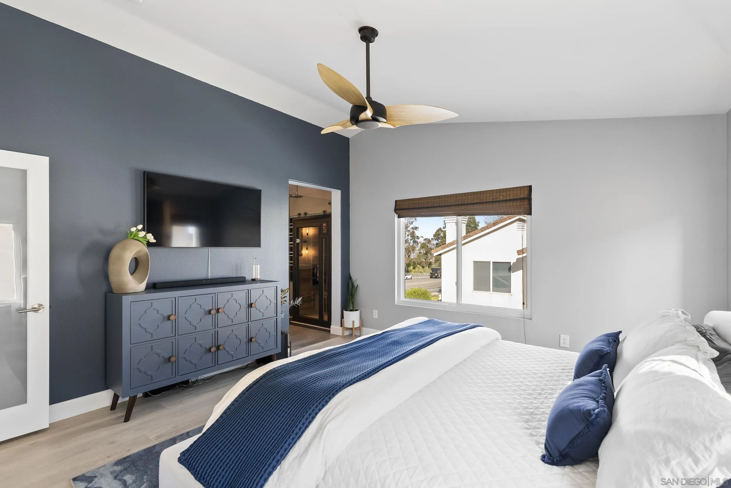 10935 Caminito Arboles