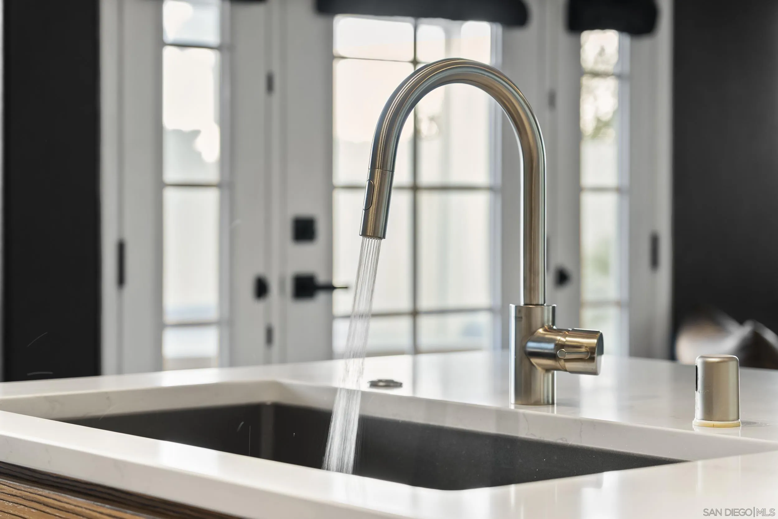 10935 Caminito Arboles