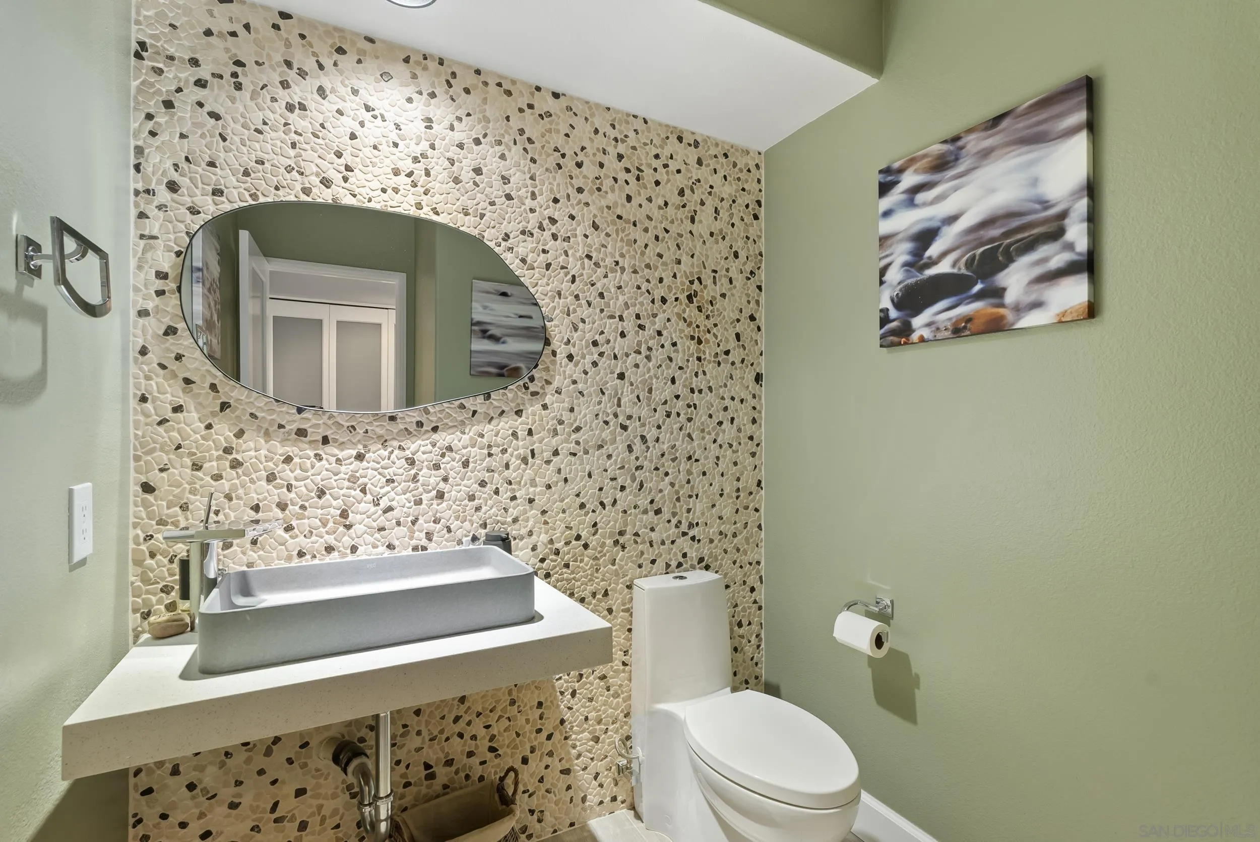 10935 Caminito Arboles