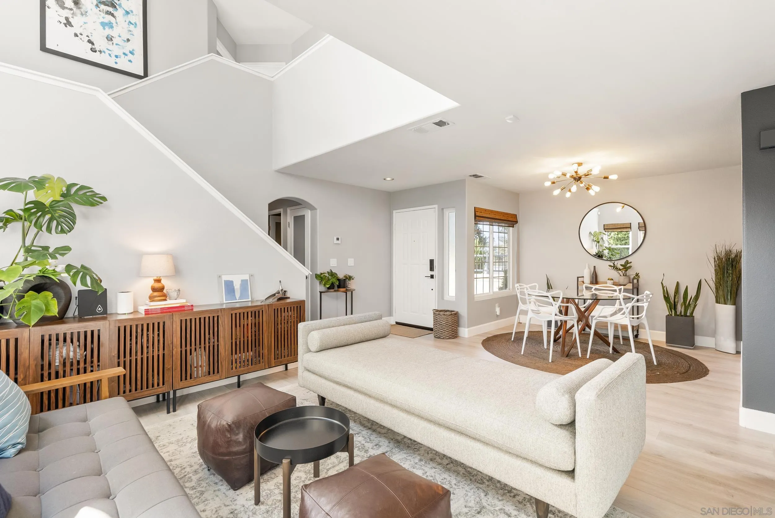 10935 Caminito Arboles