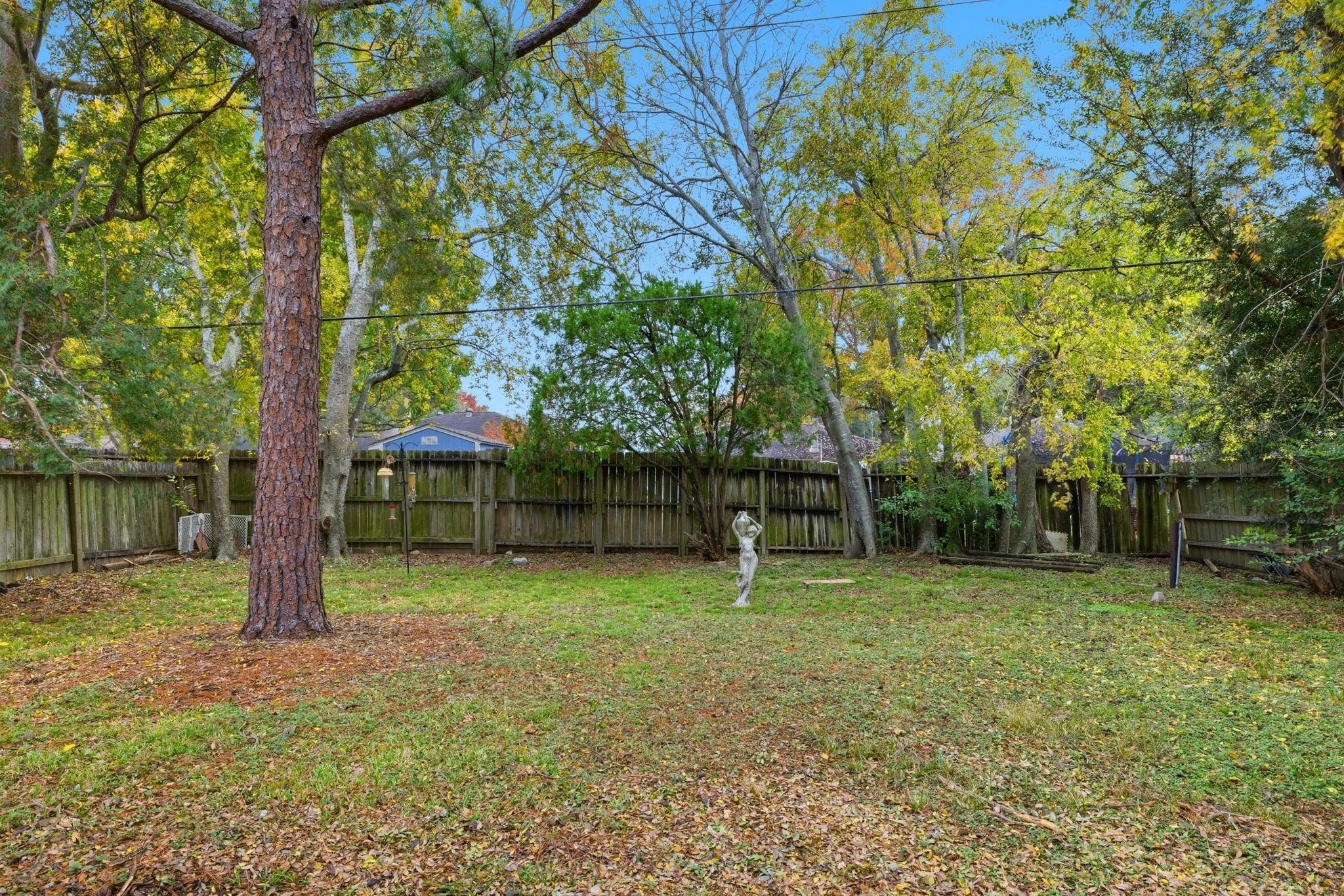 3418 Luton Park Drive