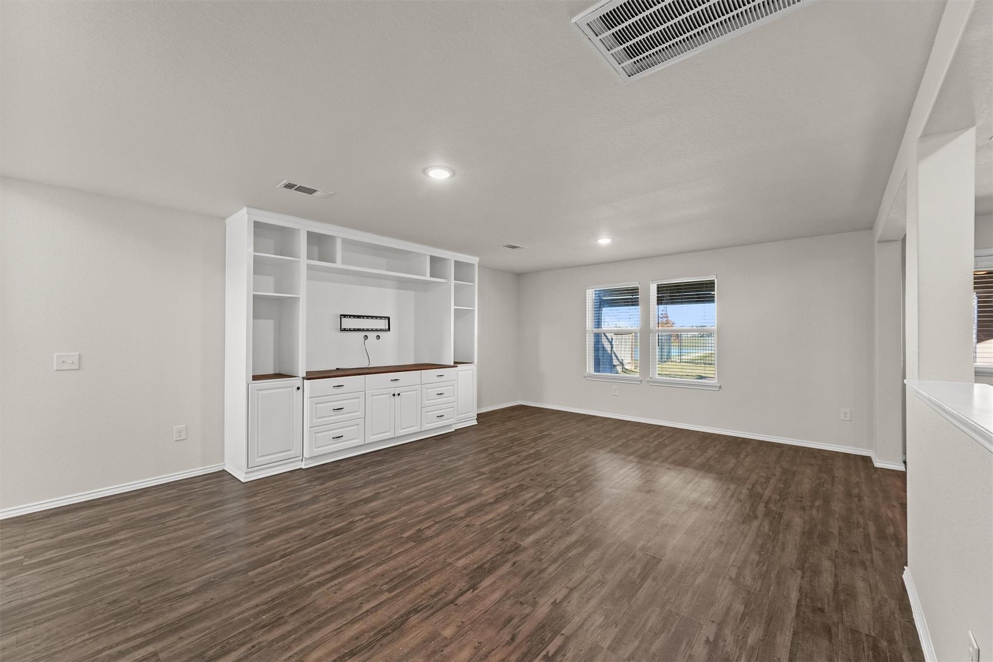 5710 Pampus Prairie Road