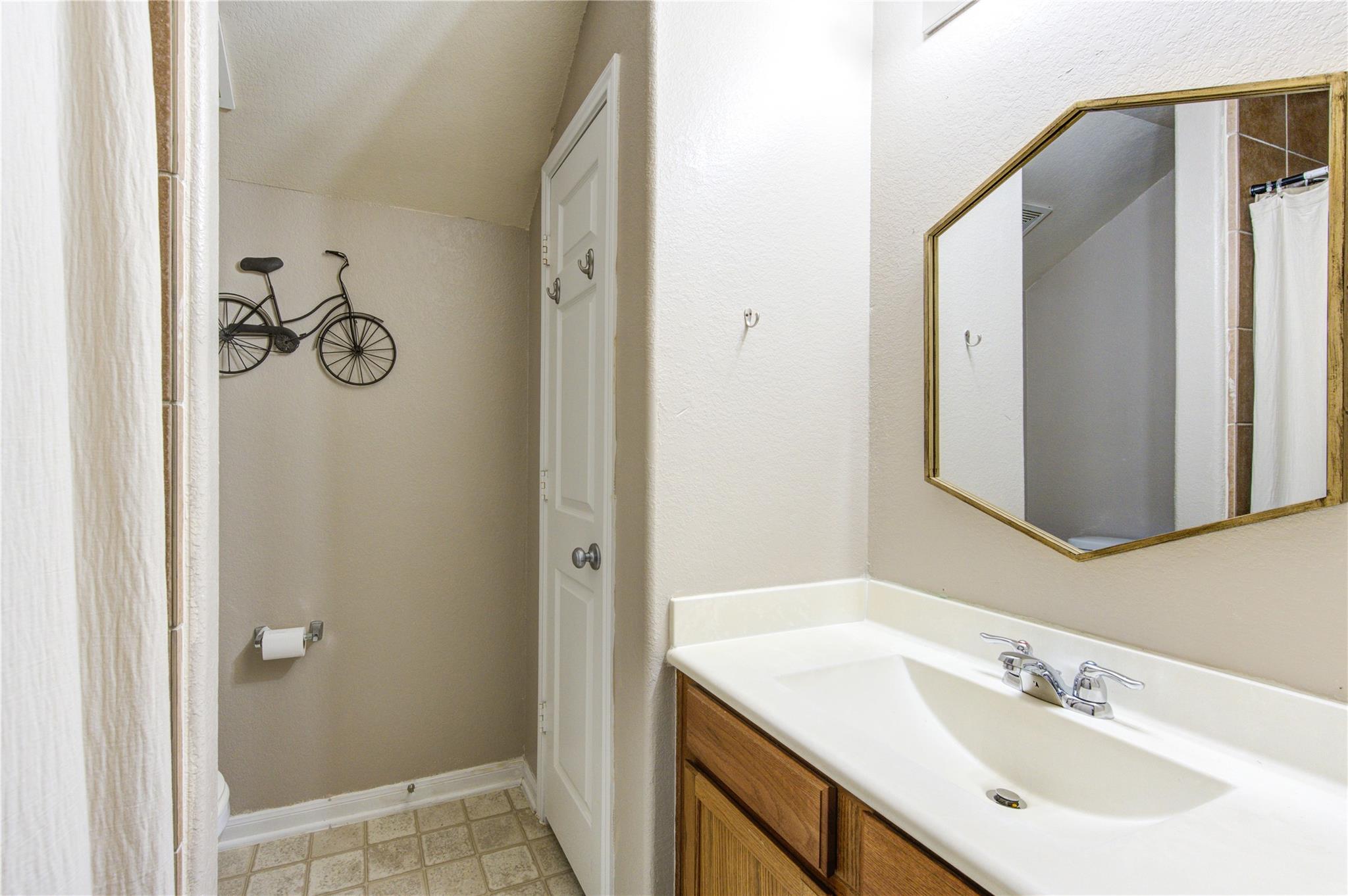 20118 Graphite Canyon Court