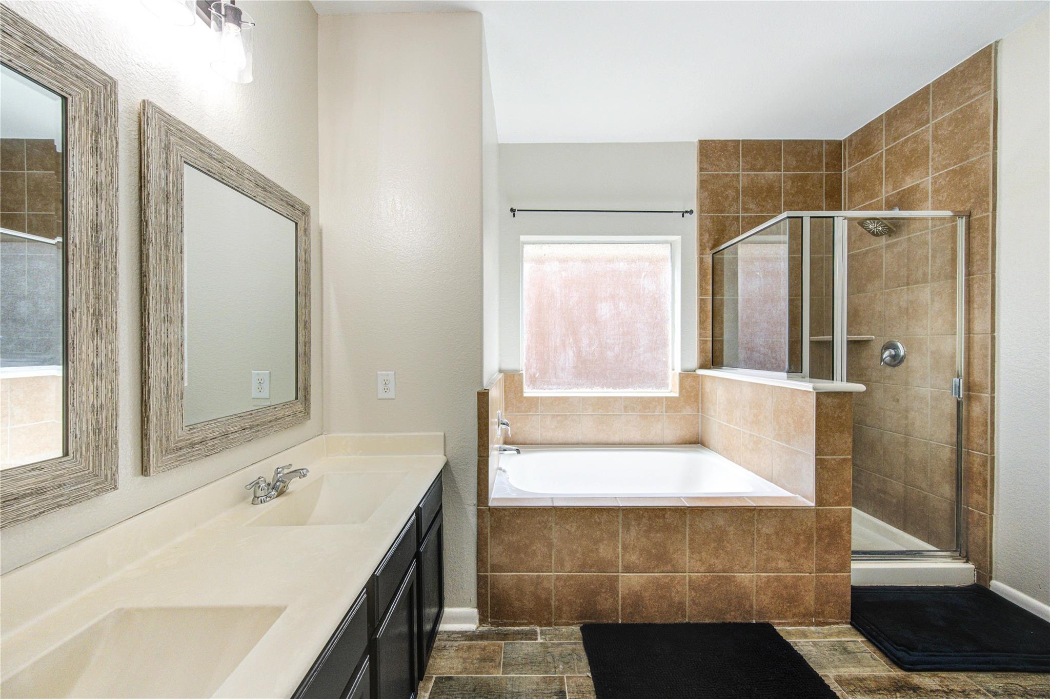 20118 Graphite Canyon Court