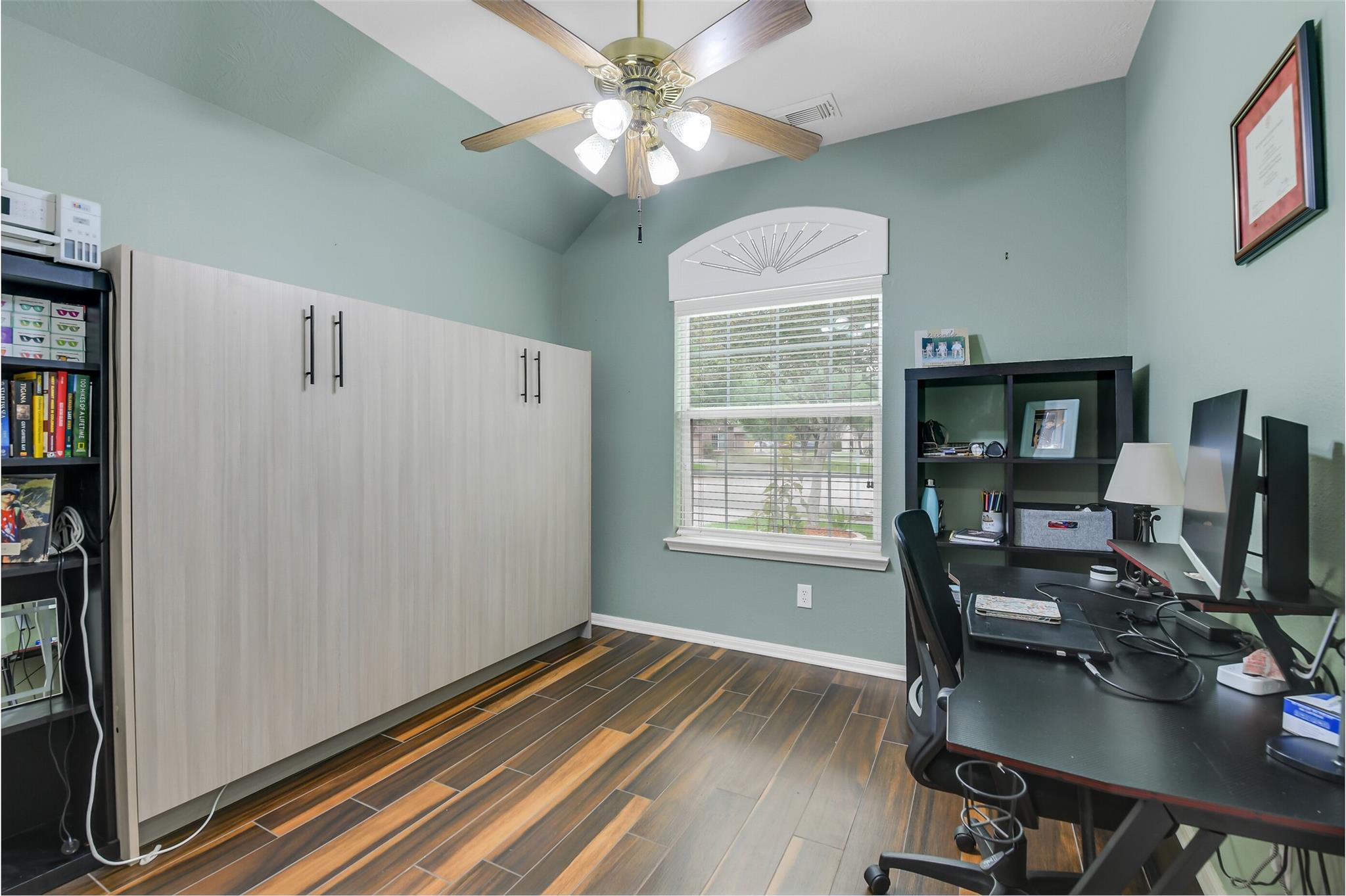 855 Booth Bay Court