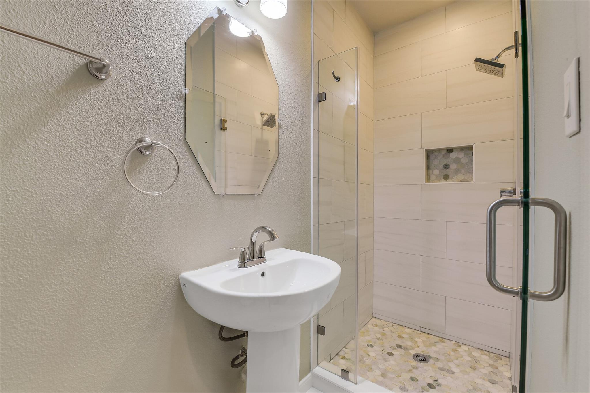 855 Booth Bay Court