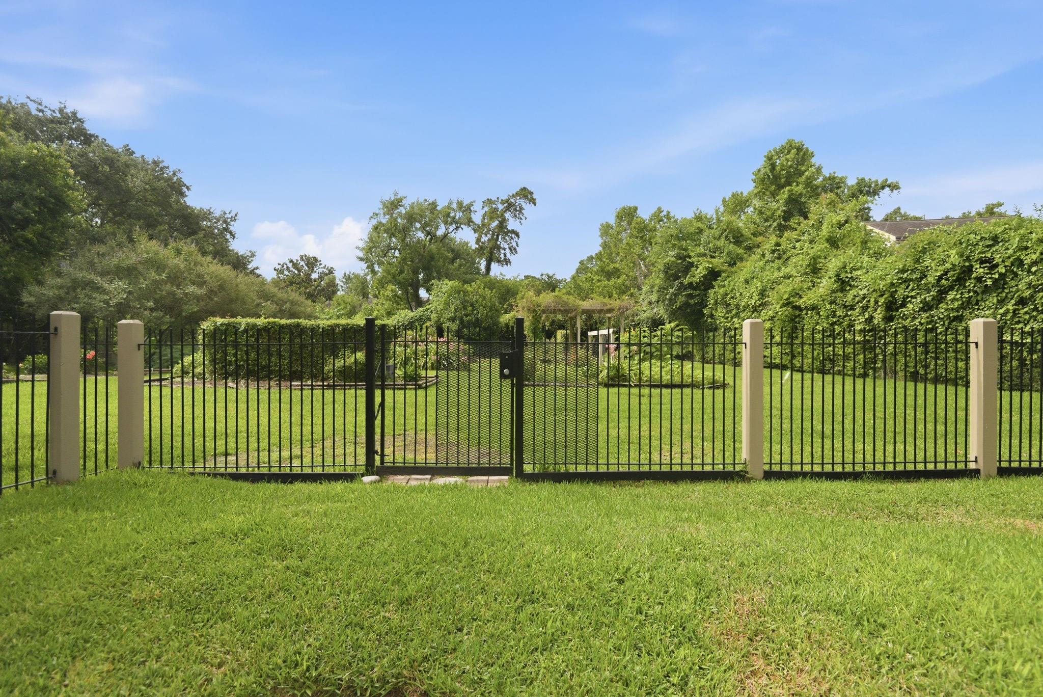 9400 Doliver Drive # 21