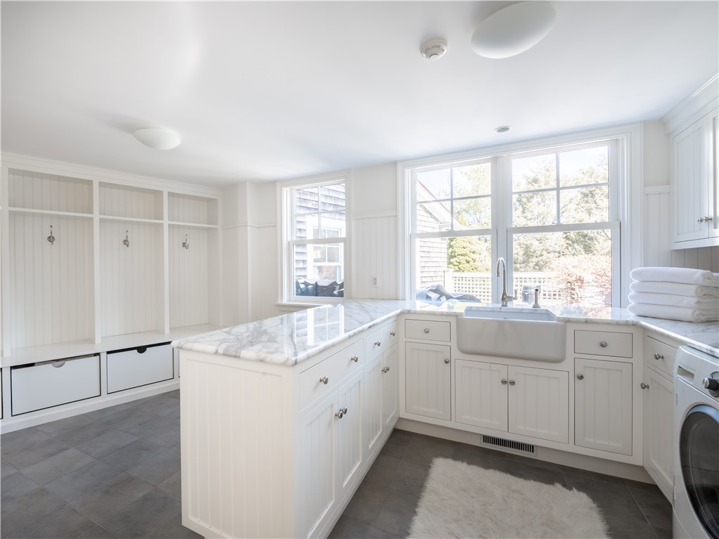 271 Carnegie Harbor Drive