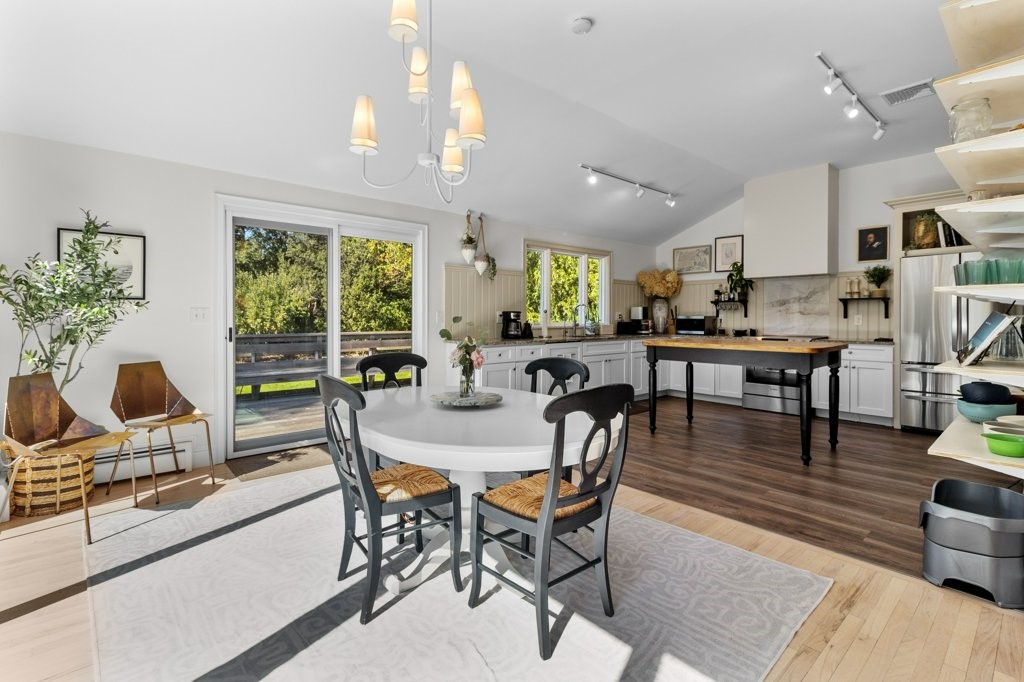 259 Black Point Lane
