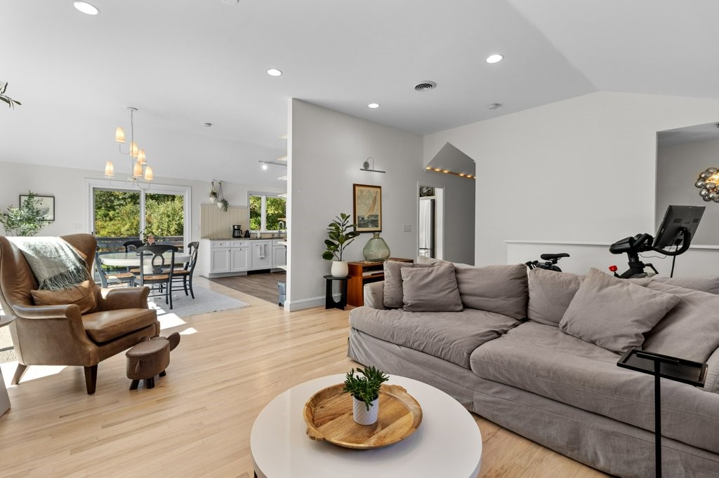 259 Black Point Lane