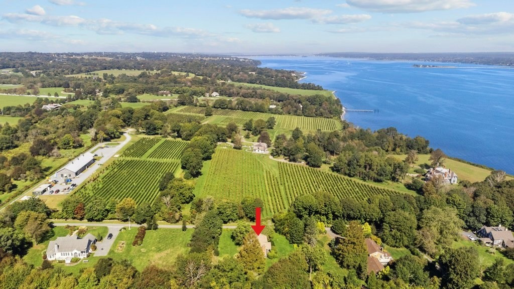 259 Black Point Lane