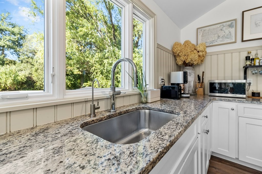 259 Black Point Lane