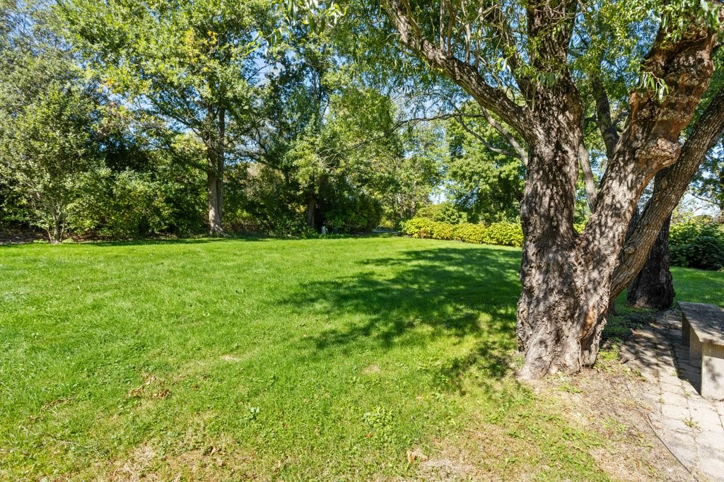 259 Black Point Lane