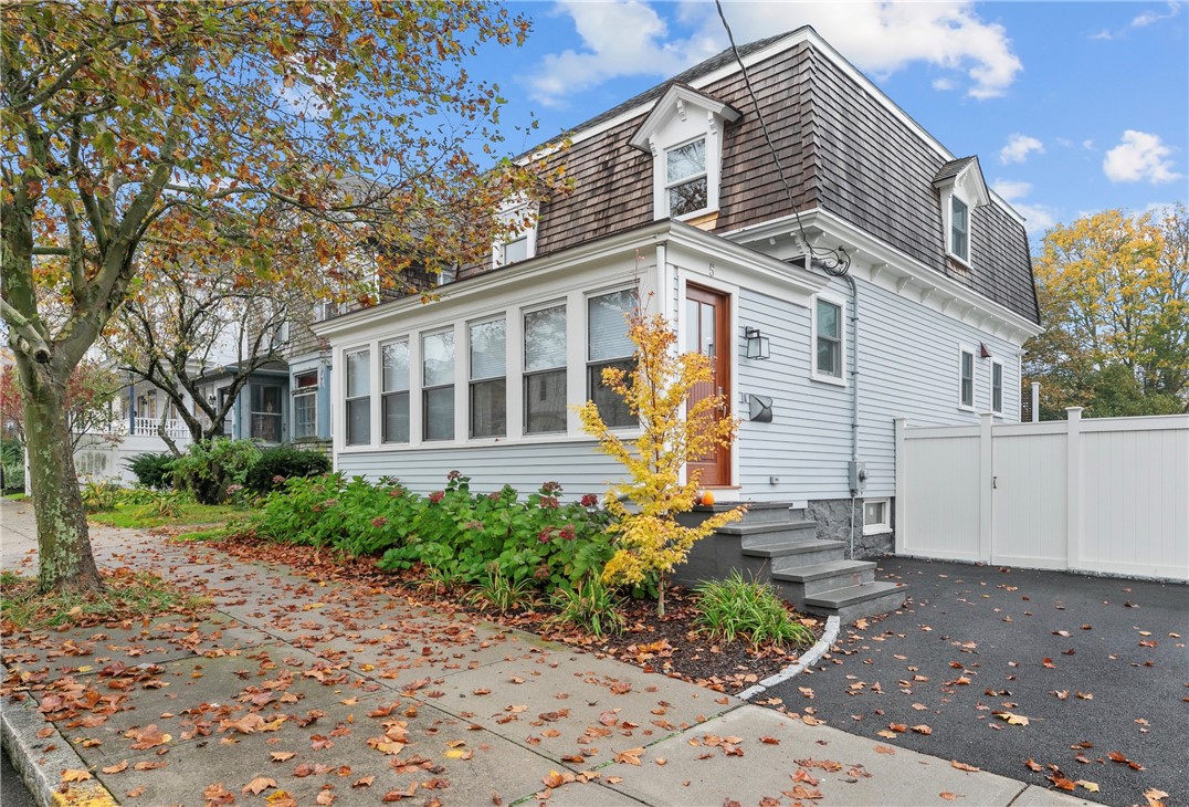 5 Narragansett Avenue