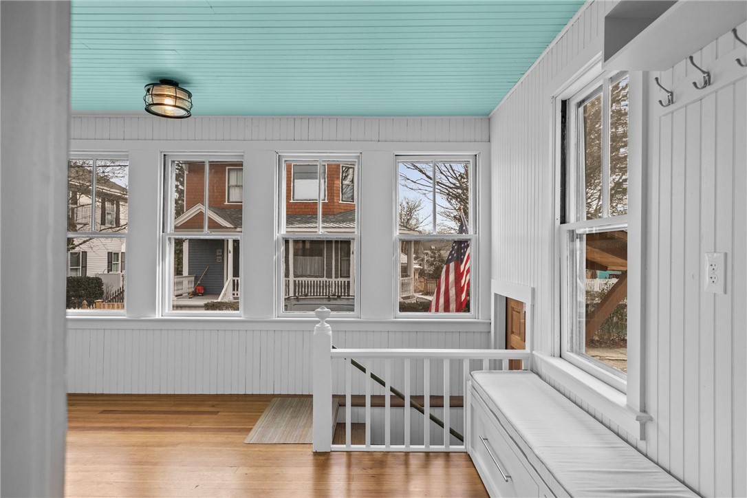 90 3rd Street