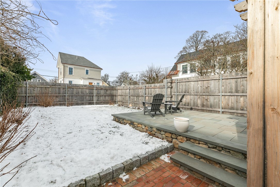 90 3rd Street