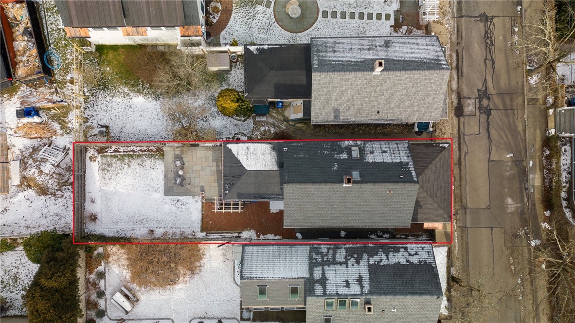90 3rd Street