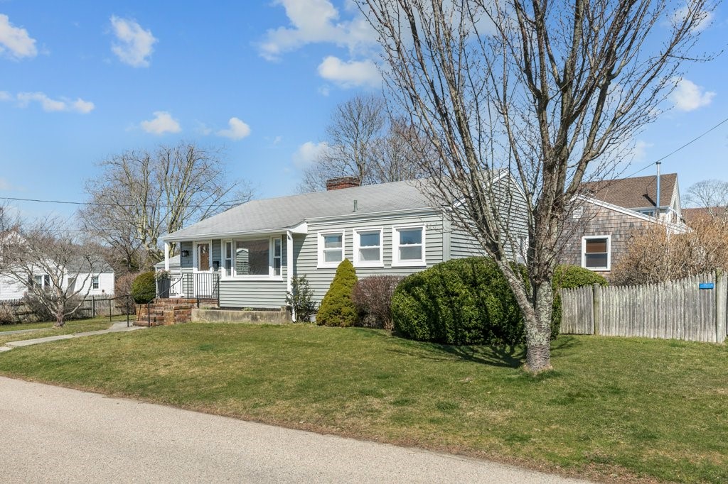 2 Pennacook Street