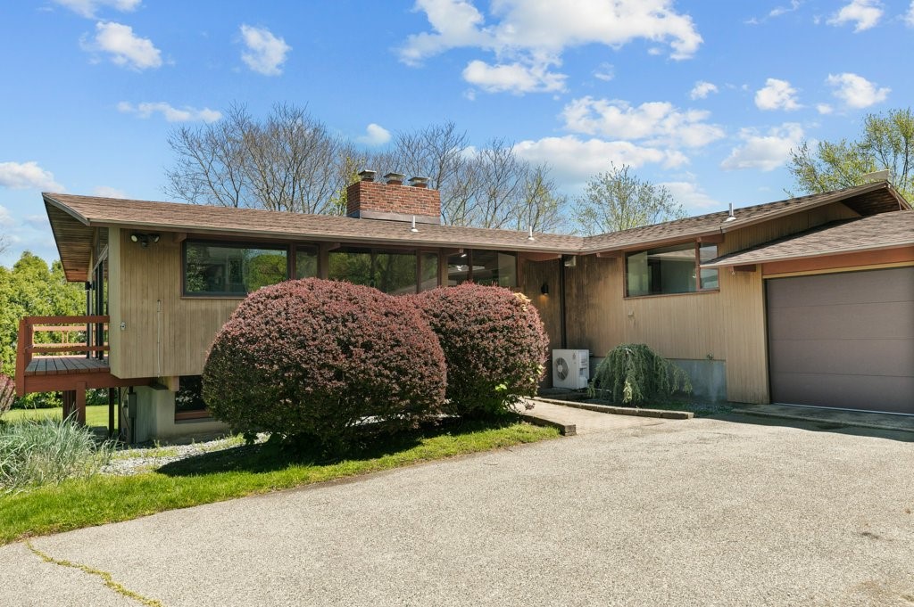 99 Black Point Lane