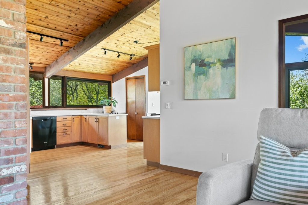 99 Black Point Lane