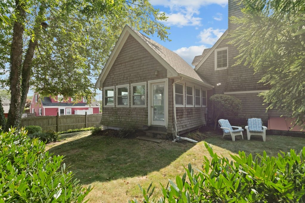 70 Merton Road