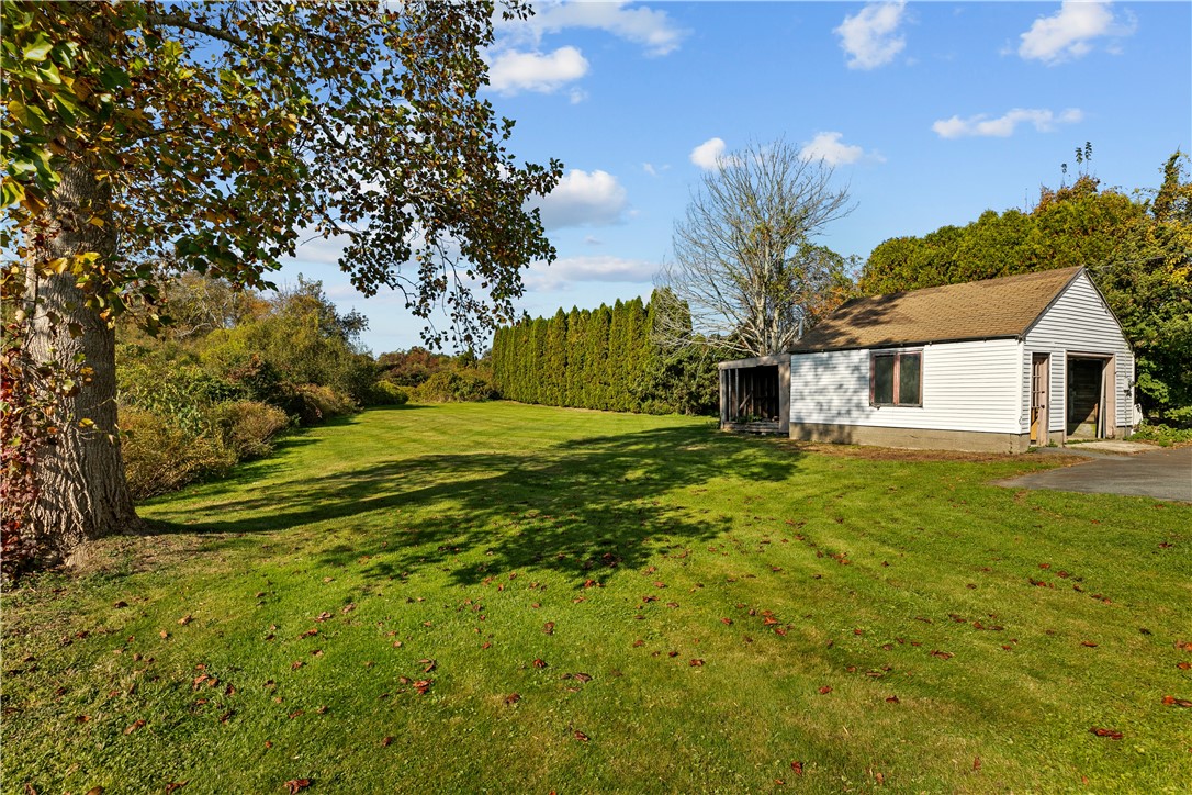 93 Third Beach Road