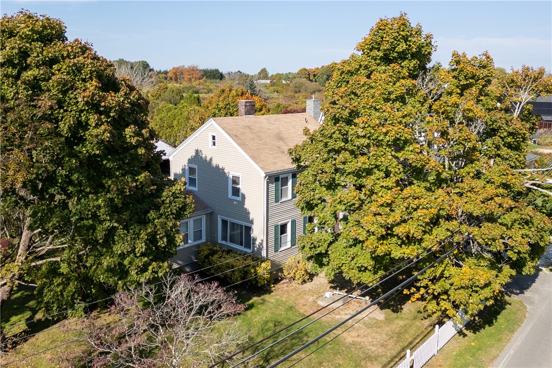93 Third Beach Road